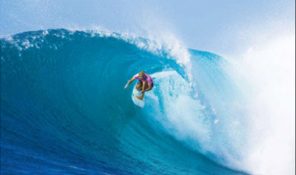 6 Celebrity athlete - Steph Gilmore THUMB2